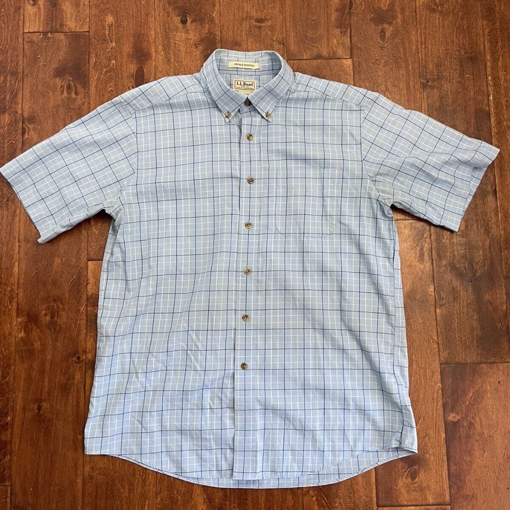 LL Bean Men's Blue Plaid Casual Short Sleeve Button Down Shirt Size: Large